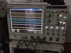 供應(yīng)DPO7054 數(shù)字熒光示波器
